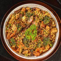 imagem 2 yakisoba mix 600g cada + 2 coca lata