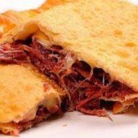 imagem Pastel Carne Seca com Mussarela 