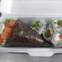 imagem 1 TEMAKI FILADÉLFIA +10 URAMAKIS FILADÉLFIA