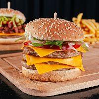 imagem X-Triplo Cheddar 