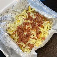 imagem Fritas especial mussarela e bacon *MÉDIA (2-3 pessoas)
