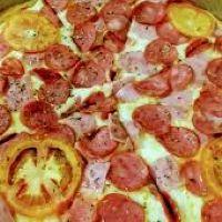 imagem Pizza Gigante 45cm + Borda + Refri 2L